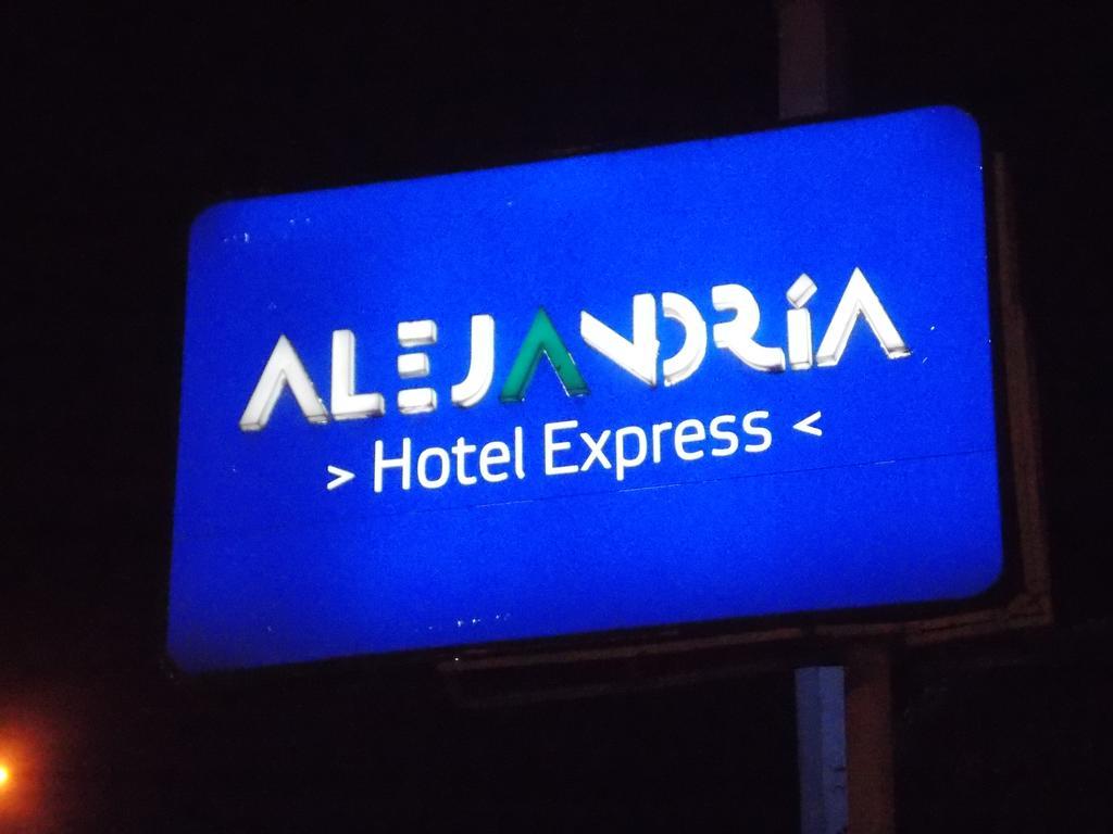 Hotel Express Alejandria 할라파 외부 사진
